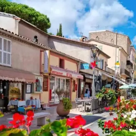 Familial Entre Cannes Et Juan-les-pins Apartment